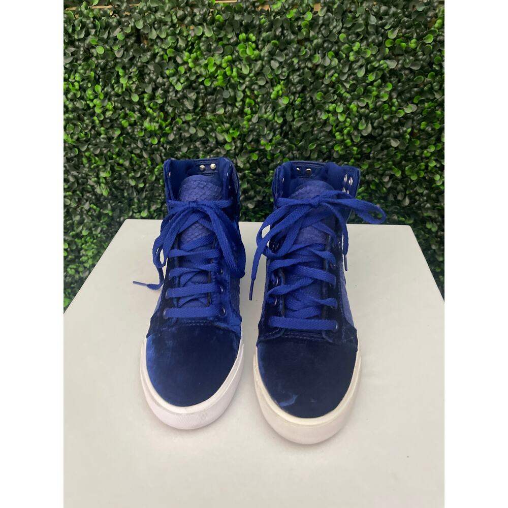 Supra Royal Blue Velvet Skytop H high tops woman’s size 6